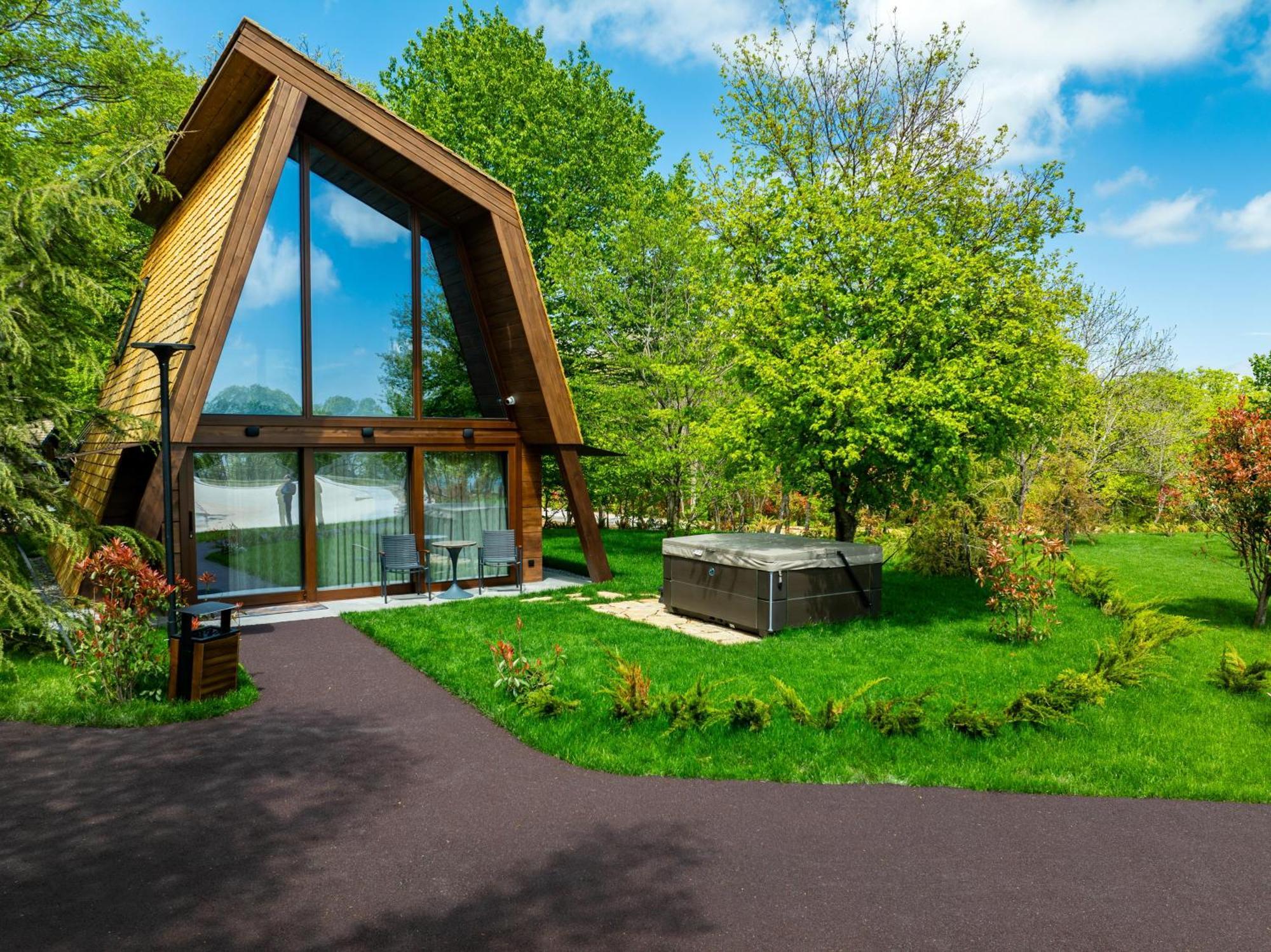 Bioli Wellness Resort Kojori Exteriör bild